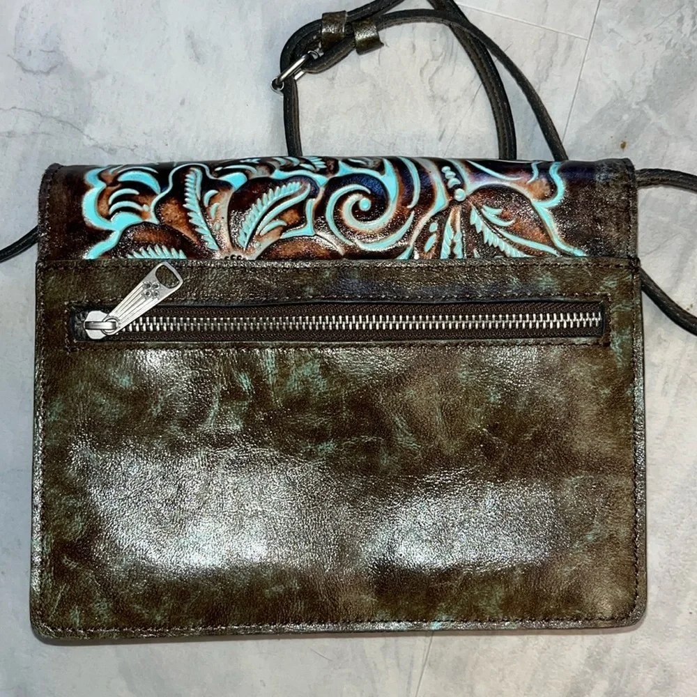 Patricia Nash New without tags  Crossbody bag  tooled Leather  bronze brown mint